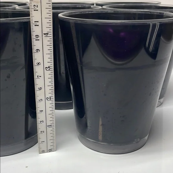 Set of Black Drinking Glasses - Picture 2 of 6